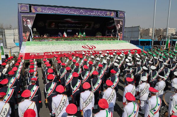 جشن 39-مین سالگرد انقلاب اسلامی در ایران - اسپوتنیک ایران  