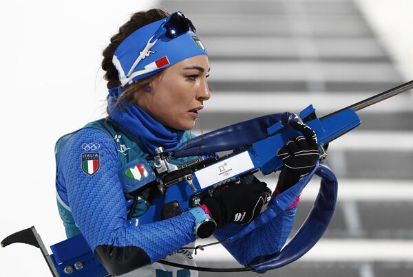 دوروتا ویرر ورزشکار بیاتلون از ایتالیا در 23-مین بازی های المپیک زمستانی در کره جنوبی - اسپوتنیک ایران  