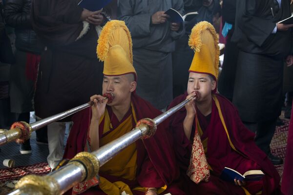 موبدان تبتی در مراسم جشن سال نو در هند - اسپوتنیک ایران  