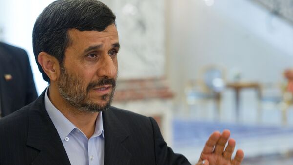 درخواست احمدی نژاد برای برگزاری انتخابات فوری و آزاد - اسپوتنیک ایران  