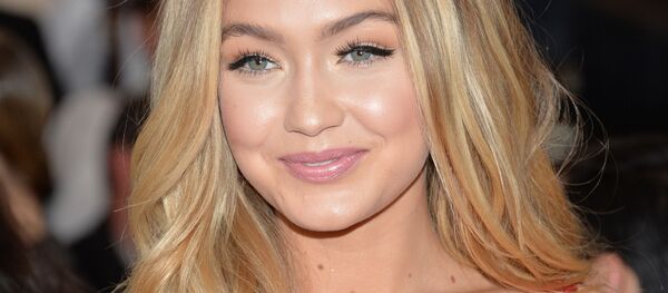 جی جی حدید مدل مشهور جی جی حدید مدل مشهور - اسپوتنیک ایران