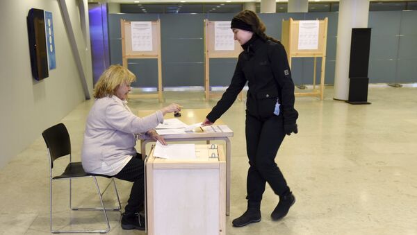 رای گیری زودتر از موعد انتخابات ریاست جمهوری روسیه در خارج از کشور - اسپوتنیک ایران  