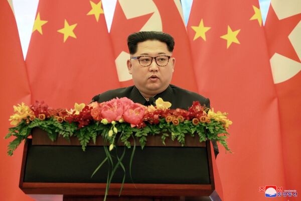 کیم جونگ اون، رهبر کره شمالی در جریان بازدید از چین - اسپوتنیک ایران  