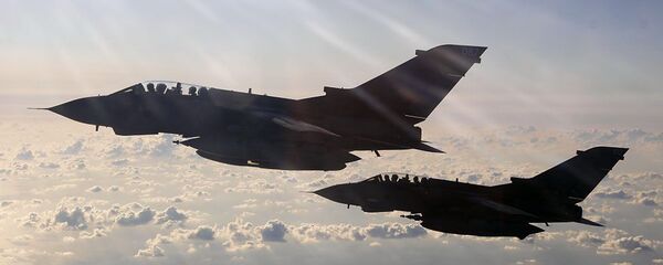 قصد بریتانیا برای حمله به سوریه قصد بریتانیا برای حمله به سوریه - اسپوتنیک ایران