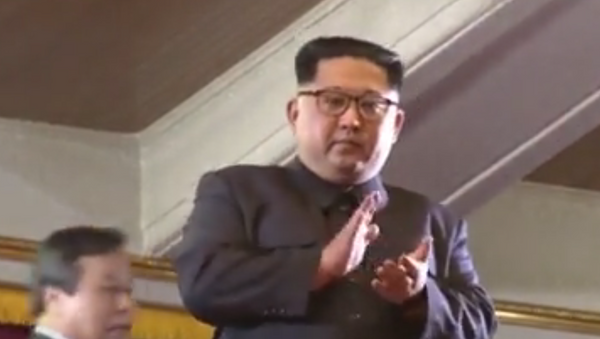 رهبر کره شمالی در کنسرت پاپ ستارگان کره جنوبی - اسپوتنیک ایران  