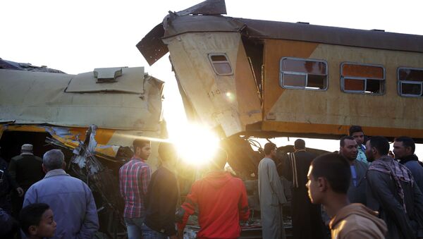 تعدادی کشته و مجروح در برخورد قطار با یک ون در کریمه - اسپوتنیک ایران  