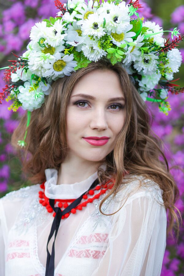 یانا شادرینا شرکت کننده در مسابقات زیبایی ملکه بهار بلاروس - اسپوتنیک ایران  