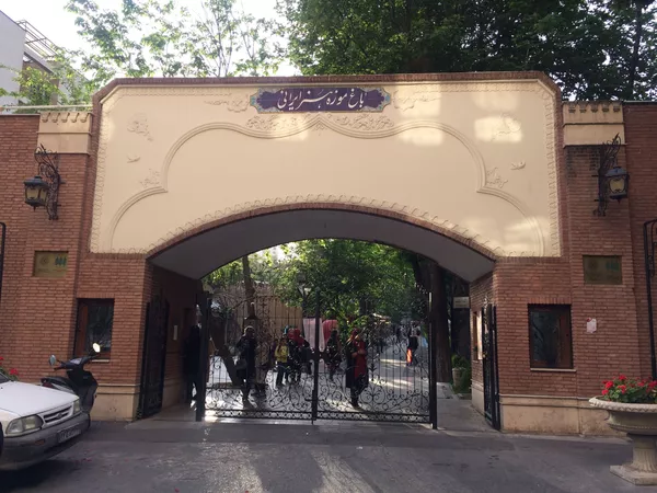 در نمایشگاه کتاب و عکس روسیه «روسیه از نمایی نزدیک» در تهران در نمایشگاه کتاب و عکس روسیه «روسیه از نمایی نزدیک» در تهران - اسپوتنیک ایران
