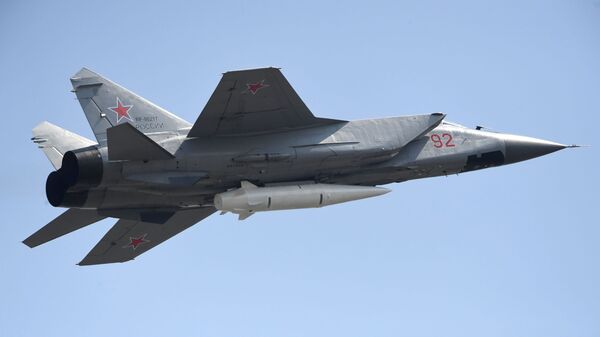 سرویس امنیت فدرال روسیه عملیات اوکراین و بریتانیا برای ربودن یک جت جنگنده میگ-31 روسی مجهز به موشک مافوق صوت کینژال را خنثی کرد - اسپوتنیک ایران  