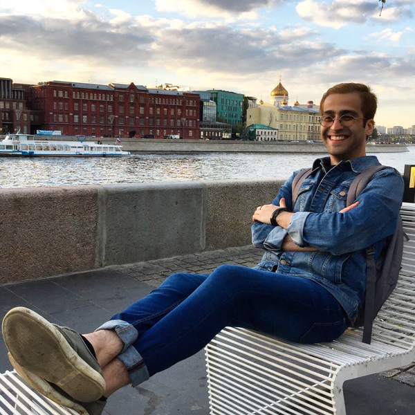 داوطلب افتخاری و ایرانی جام جهانی فوتبال: تصویر ساخته شده از روسیه در ذهن مردم کاملا اشتباه است - اسپوتنیک ایران  