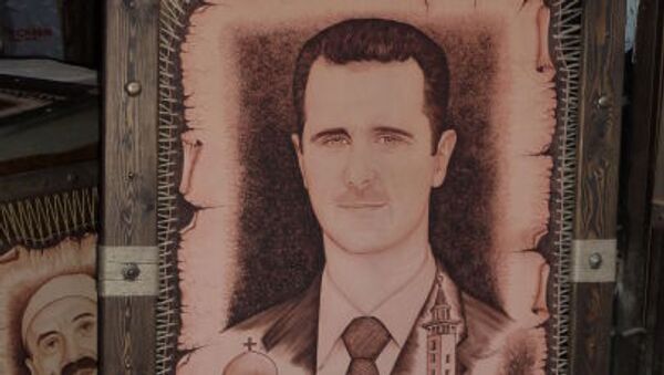 Портрет президента Сирии Башара Асада на центральном рынке в старом Дамаске - اسپوتنیک ایران  