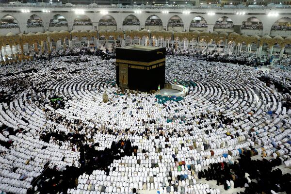 مسلمامان در ماه رمضان در مکه – عربستان سعودی - اسپوتنیک ایران  