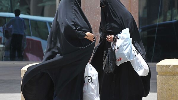 استفاده از نقاب و برقع در دانمارک نیز ممنوع شد - اسپوتنیک ایران  
