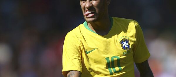 دستمزد نیمار در اختبار والدین این فوتبالیست برزیلی دستمزد نیمار در اختبار والدین این فوتبالیست برزیلی - اسپوتنیک ایران