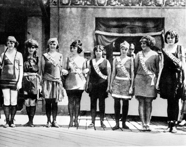 شرکت کنندگان کنکور زیبایی «ملکه آمریکا» سال 1921 آتلانتیک سیتی - اسپوتنیک ایران  