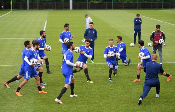 بازیکنان تیم ملی فوتبال ایران در حال تمرین در مسکو - اسپوتنیک ایران  