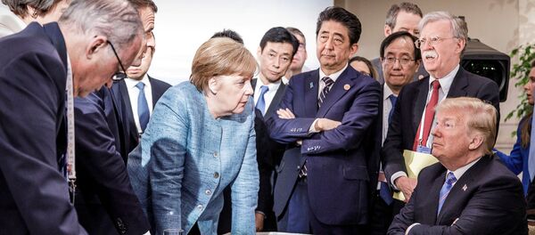 اعلام تاریخ برگزاری اجلاس گروه جی 7 در ملک ترامپ
اعلام تاریخ برگزاری اجلاس گروه جی 7 در ملک ترامپ
- اسپوتنیک ایران