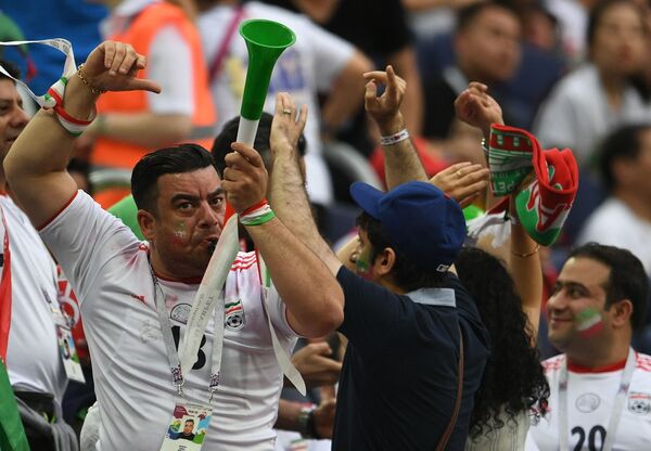 پایکوبی طرفداران تیم ملی ایران در بازی مراکش - ایران - اسپوتنیک ایران  