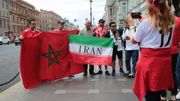ادامه تب داغ و تند فوتبالی در مسکو از نگاه هواداران ایرانی +ویدئو،عکس - اسپوتنیک ایران  