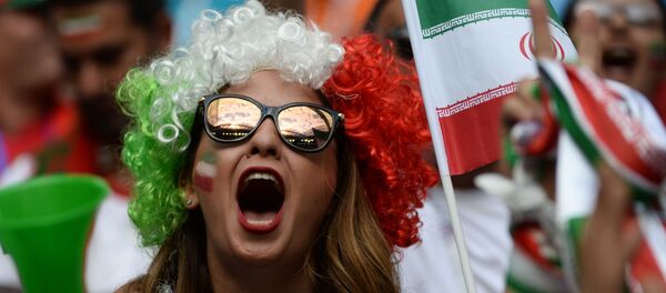 بازتاب حضور زنان در استادیوم آزادی تهران در شبکه های اجتماعی +ویدئو بازتاب حضور زنان در استادیوم آزادی تهران در شبکه های اجتماعی +ویدئو - اسپوتنیک ایران