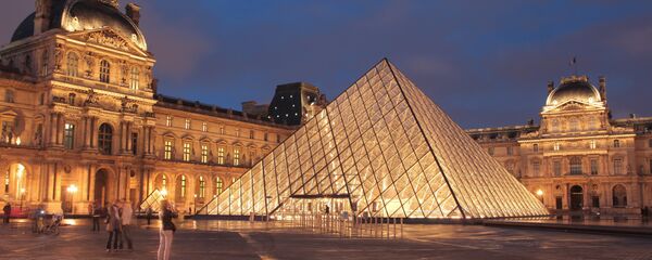 چالش موزه لوور پاریس در مجلس ایران + ویدئو - اسپوتنیک ایران  