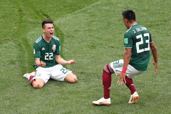 خوشحالی بازیکنان تیم ملی مکزیک در بازی مقابل آلمان - اسپوتنیک ایران  