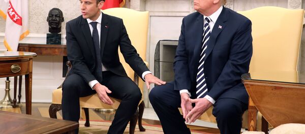 مشکل جدید ترامپ با مکرون کارتها را اشتباه نگیرید! مشکل جدید ترامپ با مکرون کارتها را اشتباه نگیرید! - اسپوتنیک ایران