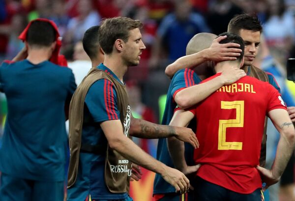 بازی اسپانیا و روسیه با پیروزی میزبان خاتمه یافت - اسپوتنیک ایران  