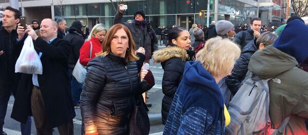 تظاهرات مردم واشنگتن در اعتراض به قرنطینه - اسپوتنیک ایران  