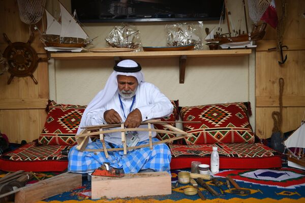 شرکت کننده «نمایشگاه قطر» در پارک فرهنگ و استراحت گورکی مسکو - اسپوتنیک ایران  