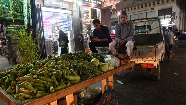 جریمه برای دور ریختن غذا در عربستان سعودی - اسپوتنیک ایران  