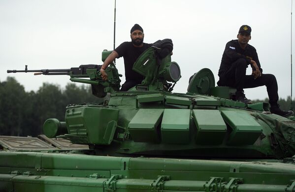 هندوستان در جنگ تانک ها - اسپوتنیک ایران  