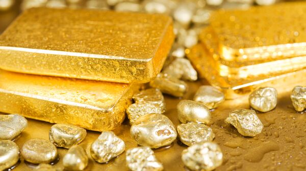 افزایش قیمت طلا با افت ارزش دلار - اسپوتنیک ایران  