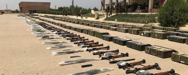 روسیه: آمریکا 300 خودروی ترانزیت اسلحه به سوریه فرستاده است روسیه: آمریکا 300 خودروی ترانزیت اسلحه به سوریه فرستاده است - اسپوتنیک ایران