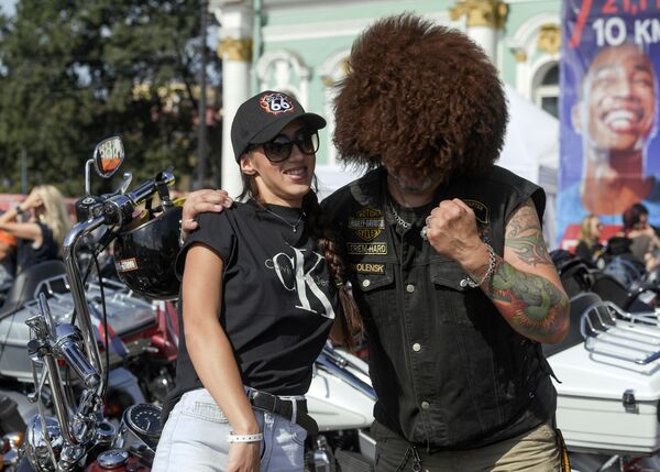 شرکت کنندگان فستیوال موتورسواری«روزهای هارلی» در سن پیترزبورگ - اسپوتنیک ایران  