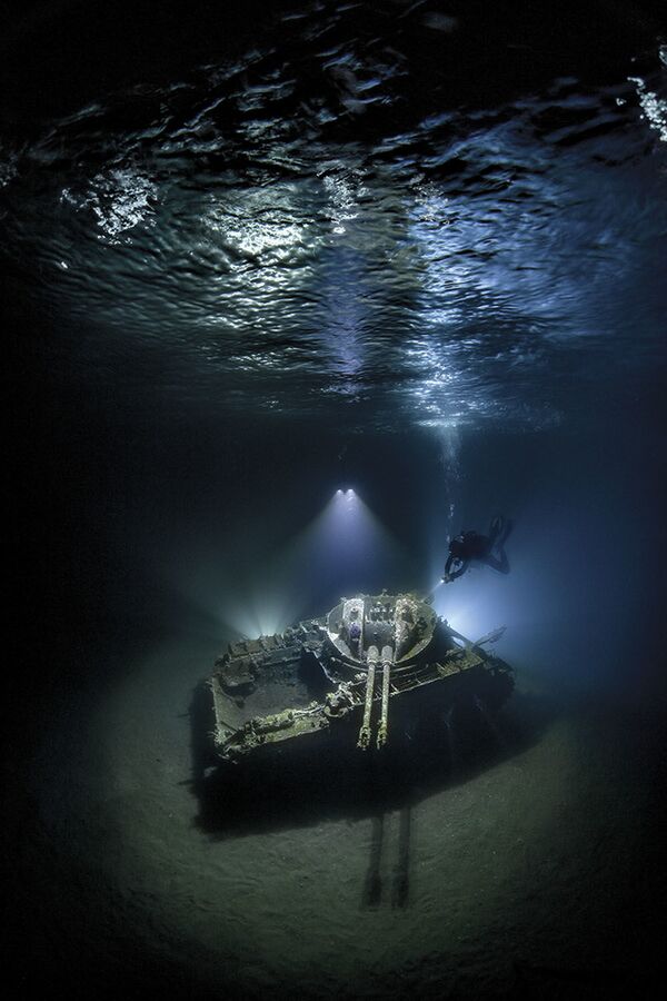 عکسی از مسابقه عکس زیر آب که توسط مجله «اسکوبا دایوینگ» سازماندهی شده بود - اسپوتنیک ایران  