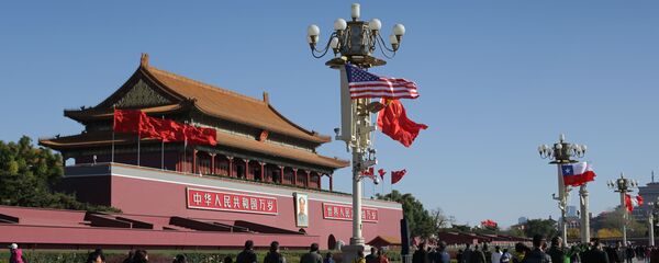 یک سلاح دیگر چین در جنگ تجاری با آمریکا یک سلاح دیگر چین در جنگ تجاری با آمریکا - اسپوتنیک ایران