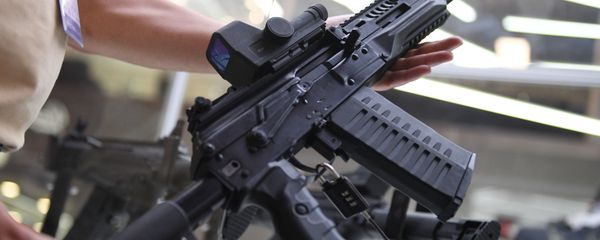 نشنال اینترست: دیدار با سلاح مرگبار آکا-308 روسیه - اسپوتنیک ایران  