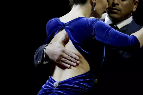 مسابقه قهرمانی رقص تانگو در آرژانتین-زوج آرژانتینی مسابقه قهرمانی رقص تانگو در آرژانتین-زوج آرژانتینی - اسپوتنیک ایران