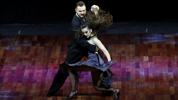 مسابقه قهرمانی رقص تانگو در آرژانتین-زوج آرژانتینی - اسپوتنیک ایران  