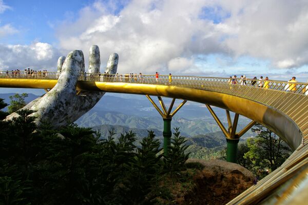 پل 150 متری به نام پل طلایی در ویتنام - اسپوتنیک ایران  