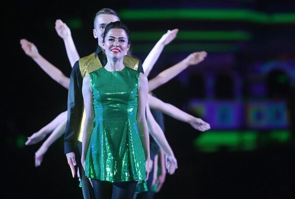 هنرنمایی گروه رقص ایرلندی در یازدهمین جشنواره موسیقی «برج اسپاسکی» در میدان سرخ مسکو - اسپوتنیک ایران  