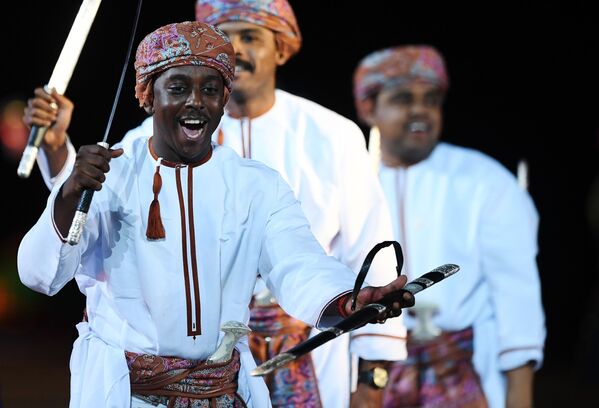 ارکستر نظامی عمان در یازدهمین جشنواره موسیقی «برج اسپاسکی» در میدان سرخ مسکو - اسپوتنیک ایران  