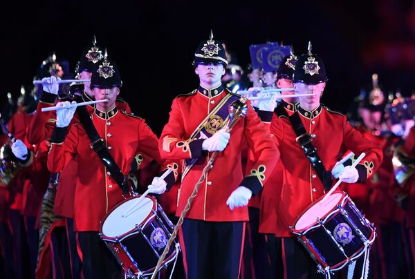 ارکستر نظامی بریتانیا در یازدهمین جشنواره موسیقی «برج اسپاسکی» در مسکو - اسپوتنیک ایران  