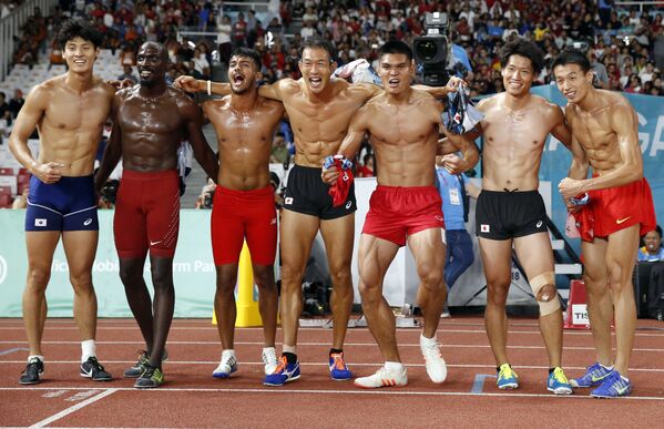 شرکت کنندگان دوی 1500 متر در جاکارتا - اسپوتنیک ایران  