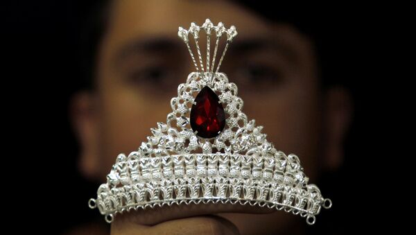 سرقت جواهر باارزش شاهزاده سعودی در پاریس - اسپوتنیک ایران  