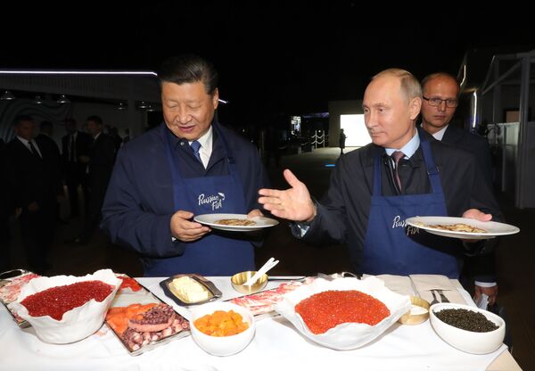 ولادیمیر پوتین، رئیس جمهور روسیه و شی جین پینگ،رئیس جمهور چین - اسپوتنیک ایران  