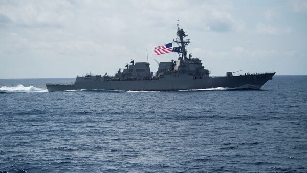 کشتی نیروی دریایی چین به یک ناوشکن امریکایی حمله کرد - اسپوتنیک ایران  