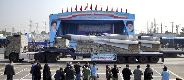 اقدام تروریستی در جریان رژه نظامی در ایران + ویدئو اقدام تروریستی در جریان رژه نظامی در ایران + ویدئو - اسپوتنیک ایران