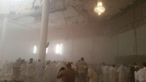 An explosion inside a Shia Mosque in Kuwait - اسپوتنیک ایران  